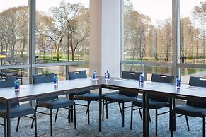 Le Méridien Essex Chicago