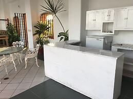 Casa Mexicana La Reyna