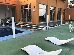 Casa Mexicana La Reyna