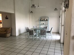 Casa Mexicana La Reyna