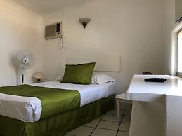 Casa Mexicana La Reyna