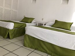 Casa Mexicana La Reyna