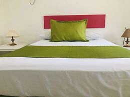 Casa Mexicana La Reyna