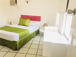 Casa Mexicana La Reyna