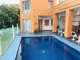 Casa Mexicana La Reyna