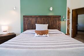 The Atrium Haven Winter Park Cabin Hot Tub