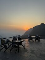 ES Deurali Resort.