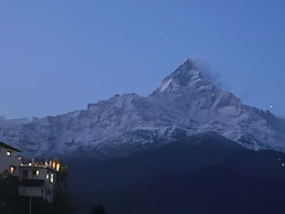 ES Deurali Resort.