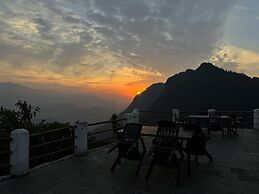 ES Deurali Resort.