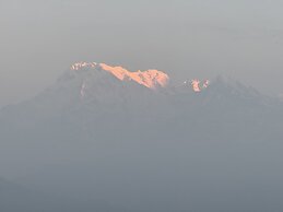 ES Deurali Resort.