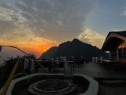 ES Deurali Resort.