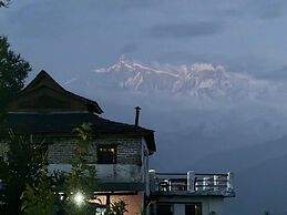 ES Deurali Resort.