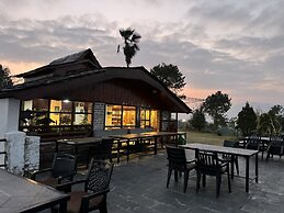 ES Deurali Resort.