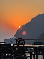 ES Deurali Resort.