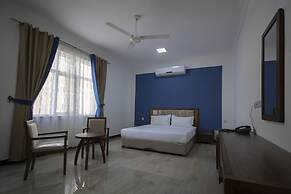 Home Station Hotel