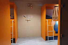 Century Service World - Hostel