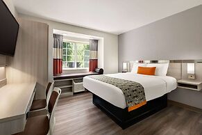 Microtel Inn & Suites by Wyndham Raleigh