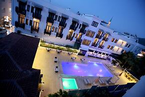 Melissa Moment Apart