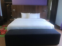 Nandas Hotel