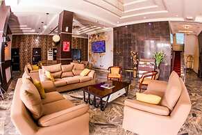 Nandas Hotel