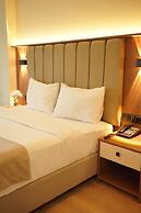Lion City Hotel