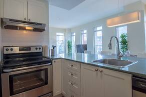 Airy Downtown Apartments by Nuage