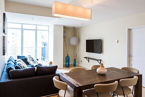 Airy Downtown Apartments by Nuage