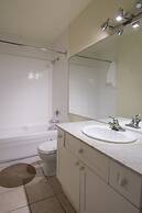 Airy Downtown Apartments by Nuage