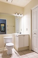 Airy Downtown Apartments by Nuage