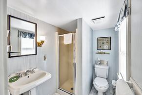 Whalewalk Inn and Spa