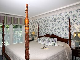 Whalewalk Inn and Spa