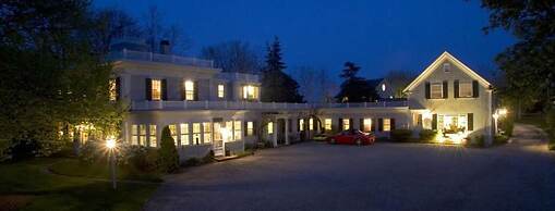 Whalewalk Inn and Spa