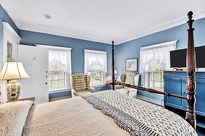 Whalewalk Inn and Spa