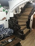 The Earth House