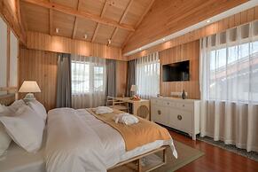 Floral Hotel Lijiang Huazizai