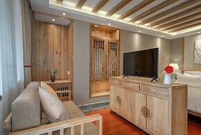 Floral Hotel Lijiang Huazizai