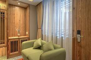 Floral Hotel Lijiang Huazizai