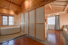 Floral Hotel Lijiang Huazizai