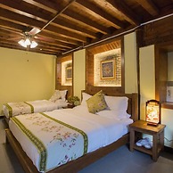 Floral Hotel Lijiang Mufu Qixi