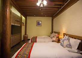 Floral Hotel Lijiang Mufu Qixi