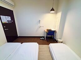 Douzi Stay near Metro - Hostel