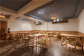 Floral Hotel Lijiang Nameiju