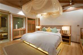 Floral Hotel Lijiang Nameiju