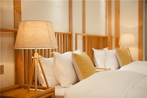 Floral Hotel Lijiang Nameiju