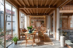 Floral Hotel Lijiang Nameiju