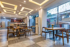 Floral Hotel Lijiang Banshanyunfu