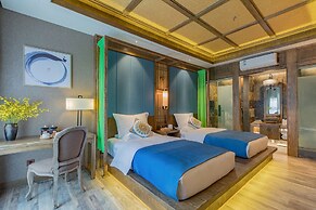 Floral Hotel Lijiang Qinyuan