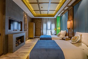 Floral Hotel Lijiang Qinyuan