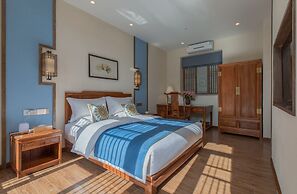 Floral Hotel Lijiang Qinyuan