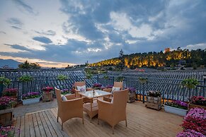 Floral Hotel Lijiang Qinyuan